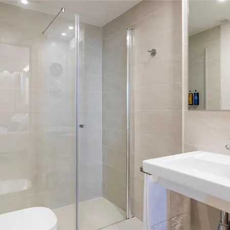 Halley & Affiliated By Melia * Benidorm