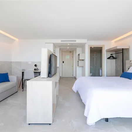 Halley & Affiliated By Melia * Benidorm